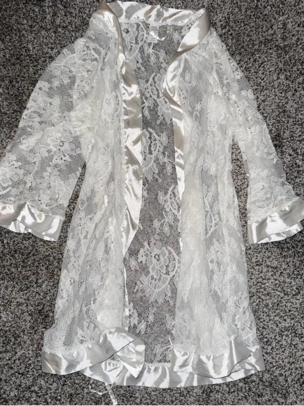 White Lace Satin-Trim Robe - Elegant Women's Intimates